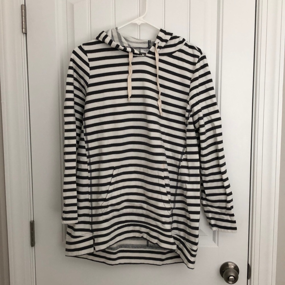 Motherhood Maternity sweatshirt
